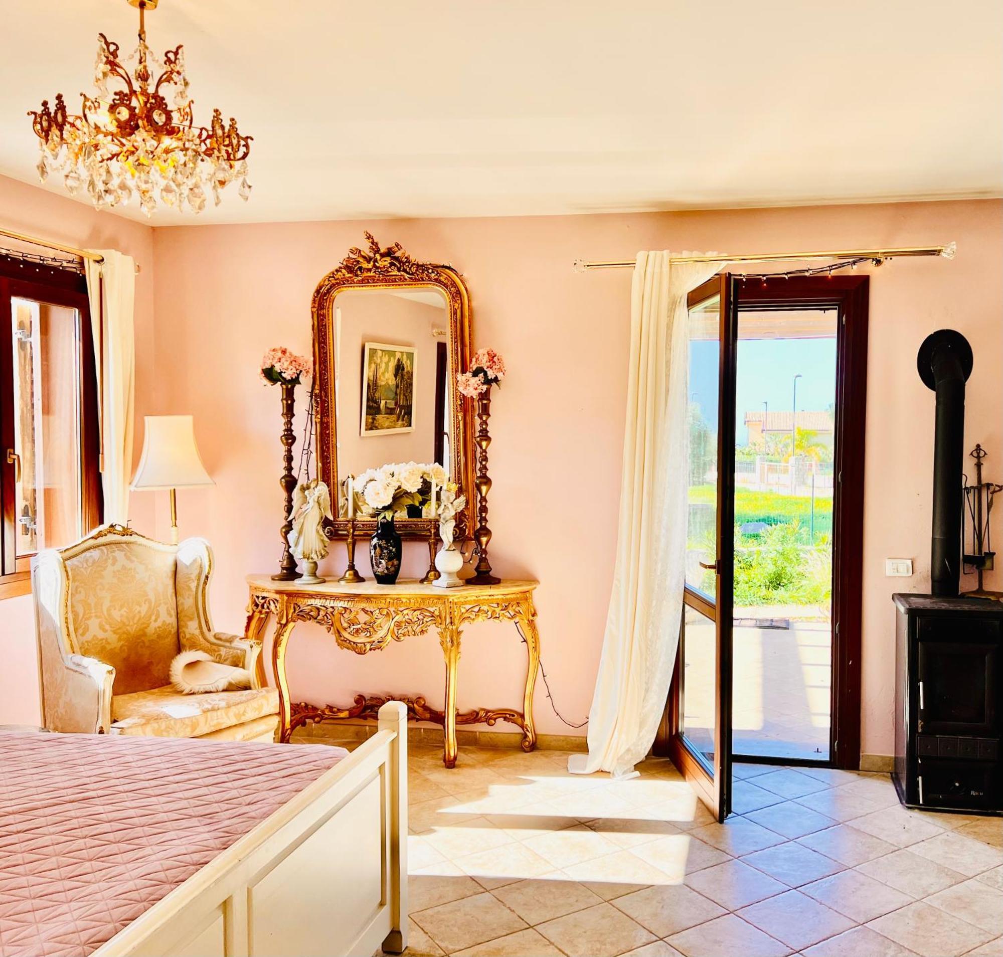Esmaraldas House Of Love Terrasini Exterior foto